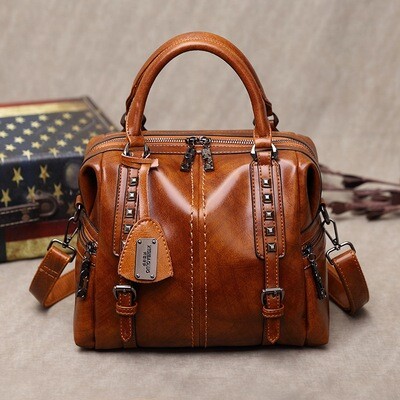 2023 Spring And Summer New Oily Portable Crossbody Fashion Women&#39;s Bag