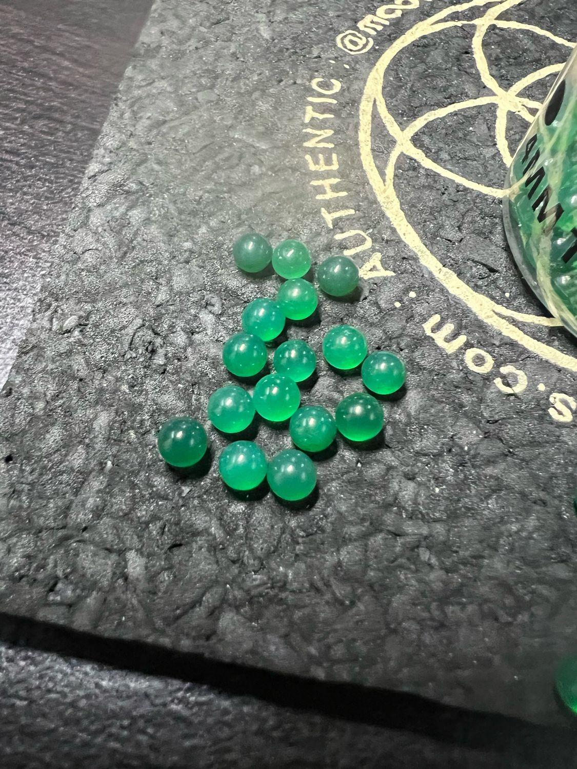 4mm Green Pearls