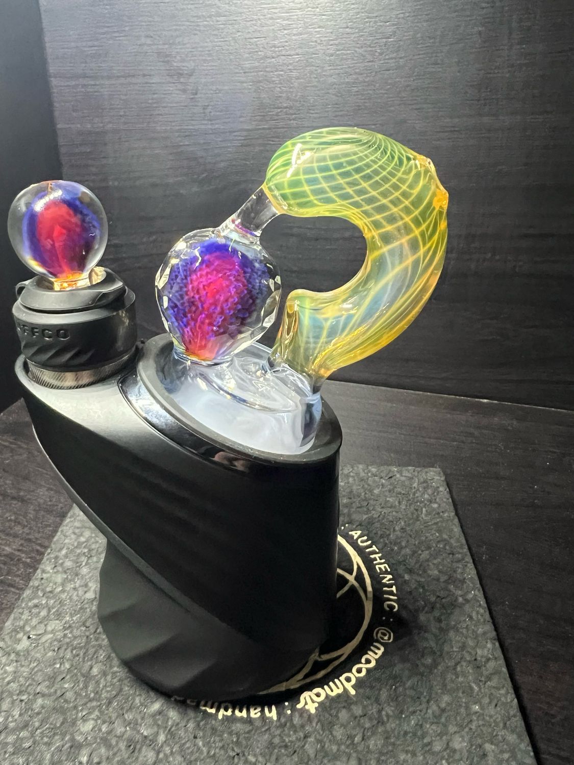 Moose And Fire Dry Puffco Attachment With Faceted Raspberry Honeycomb