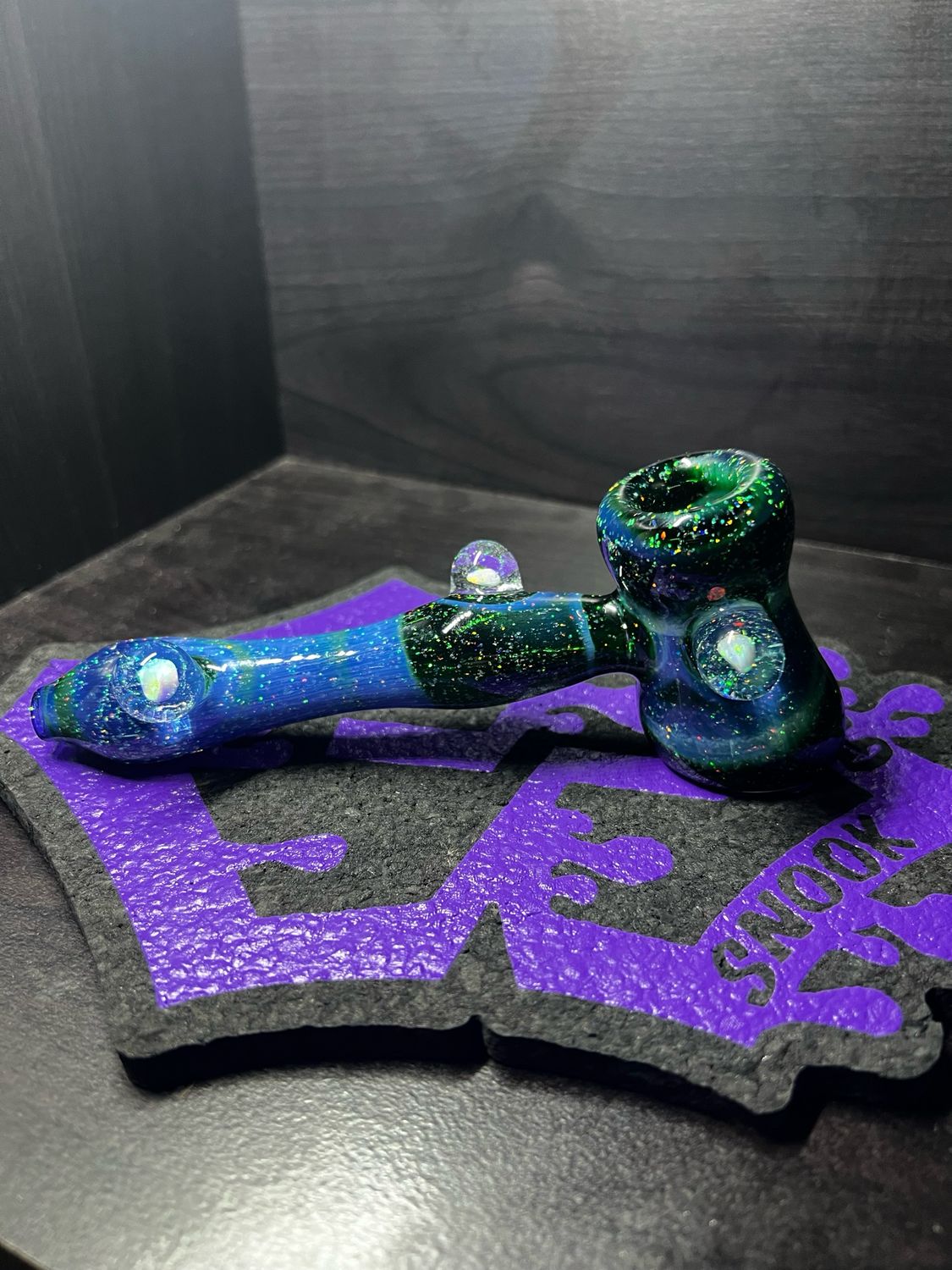 Snook Glass Experimental Green Crushed Opal Hammer With 3 Floating Opals Encased In Crushed Opal.