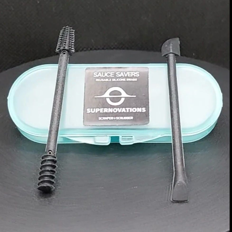 Super Novations Sauce Saver- Reusable Silicone Swabs.