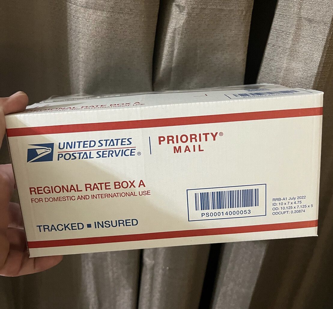 American Made Puffco attachment Mystery Box. Guaranteed To Be 25 Percent Under Retail. For example a 250 dollar box guarantees the attachment retails over 312.50.