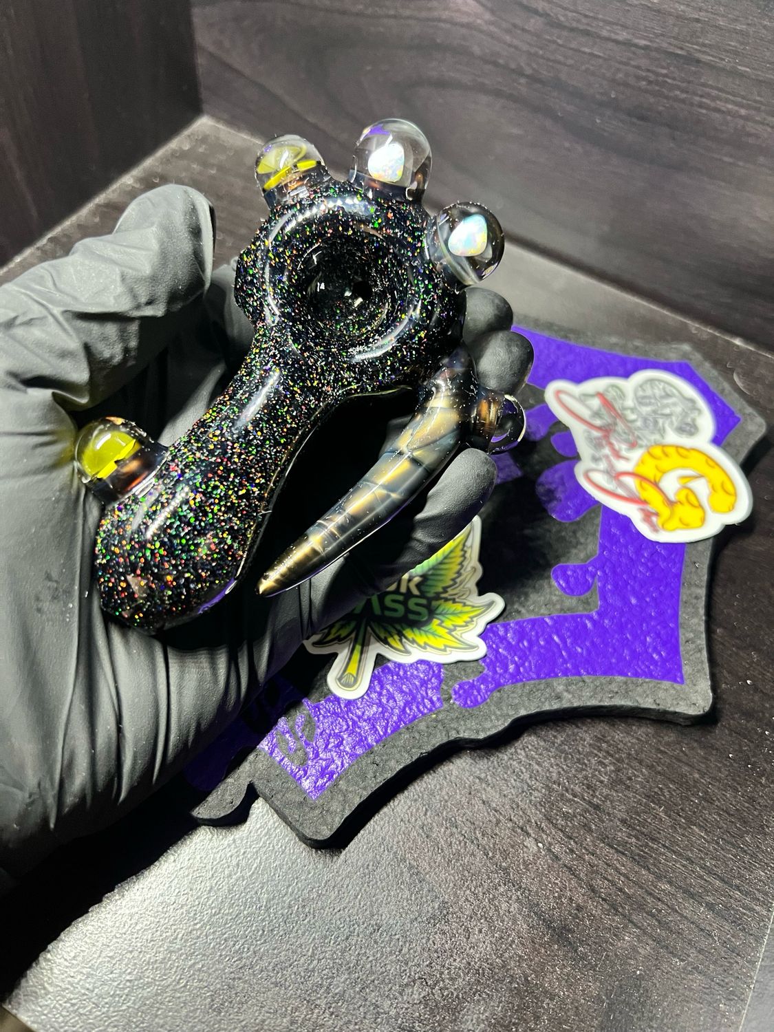 Snook Glass Crushed Opal Wu Tang Themed Spoon Featuring 3 Wu-Tang Millie’s And 2 Tumbled Opals.