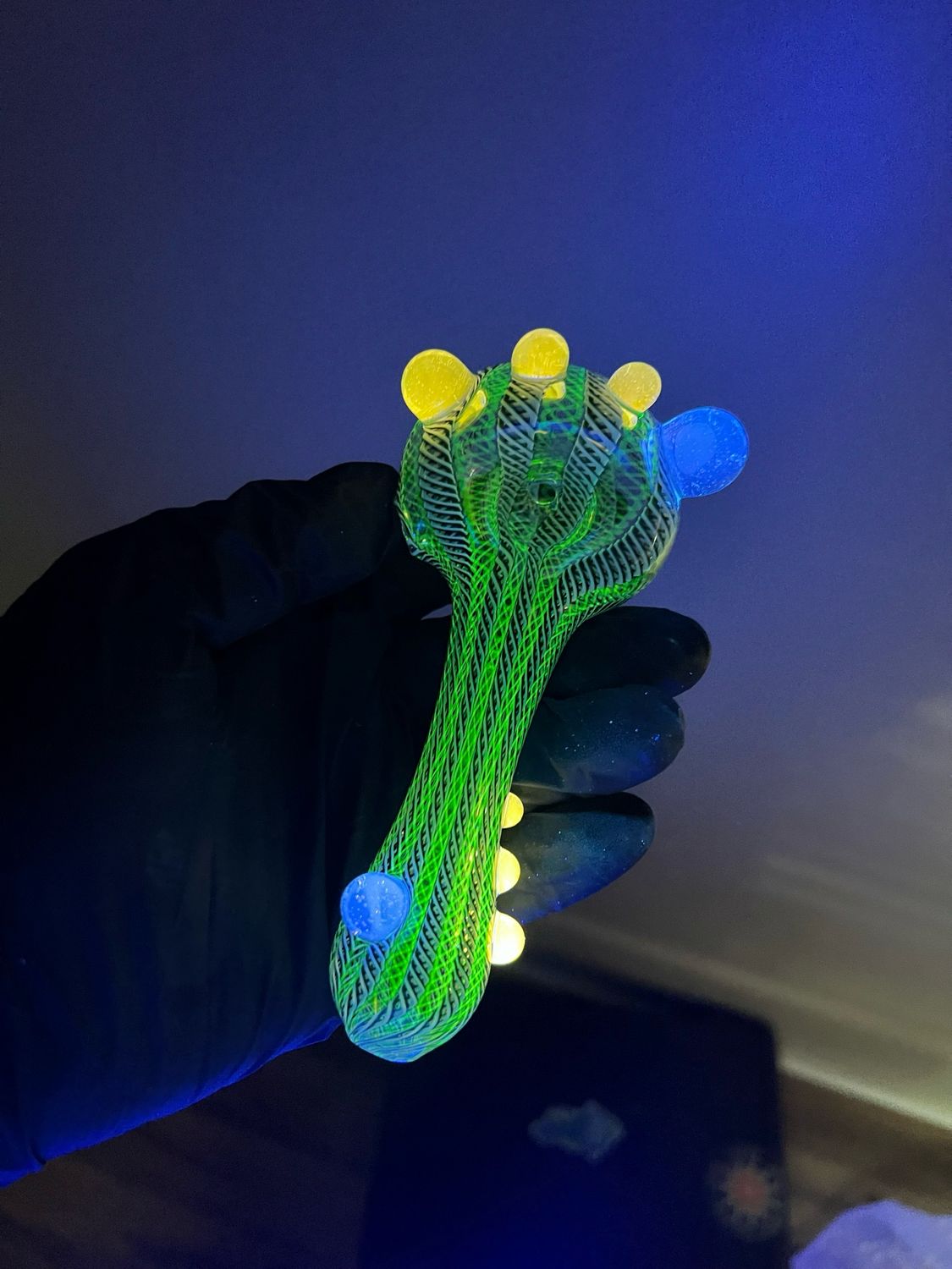 Snook Glass UV Spoon