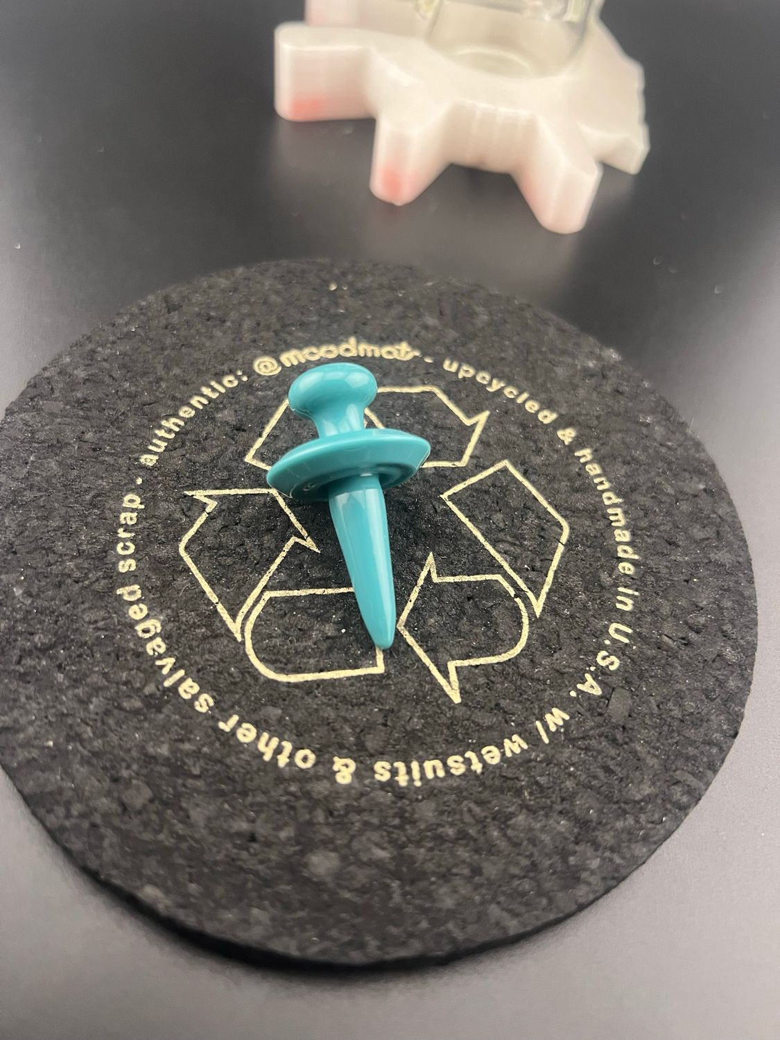 Moonboot710 Thumb Tack Tower Cap