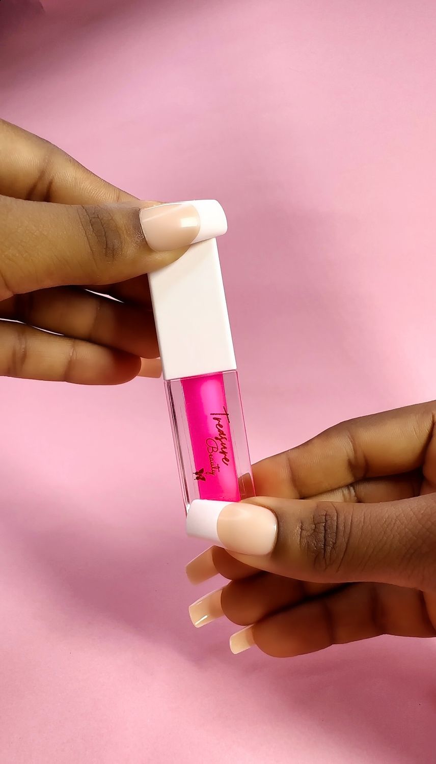 JUST PINK LIPGLOSS