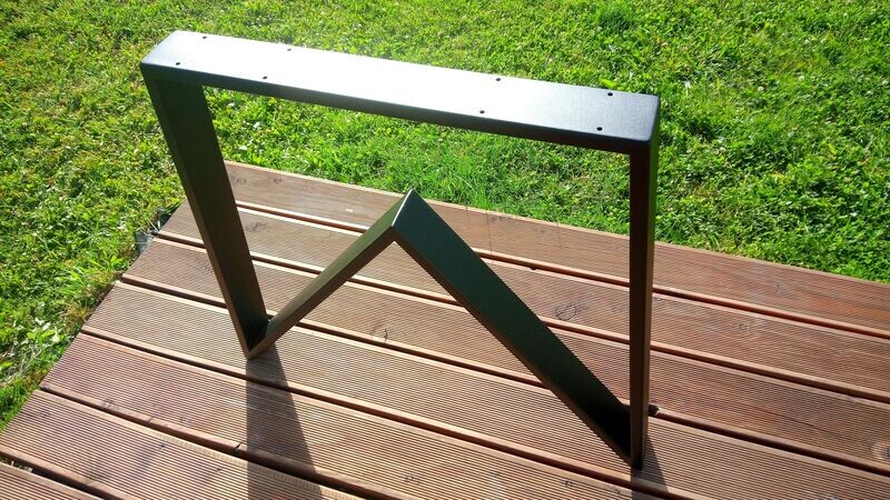 W-shape table legs | Dining table legs | N68