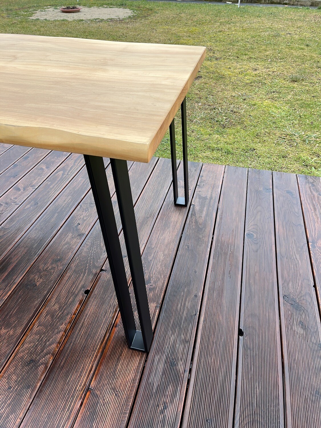Slim Angled Hairpin Steel Table Legs | N132