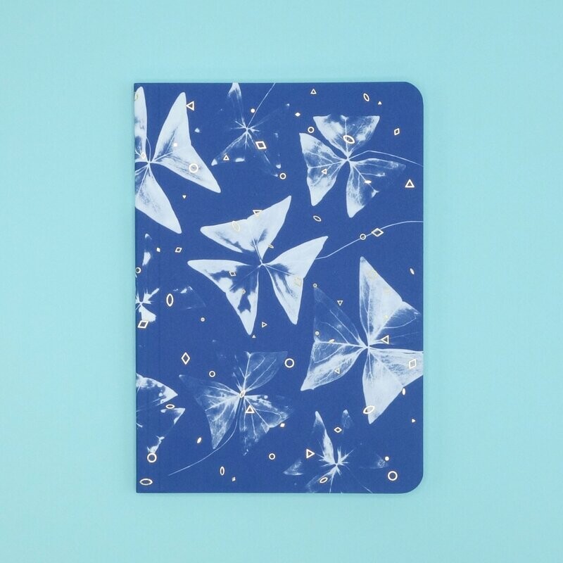 Notizbuch im Cyanotype-Design - Japanischer Klee Notizbuch im Cyanotype-Design - Japanischer Klee