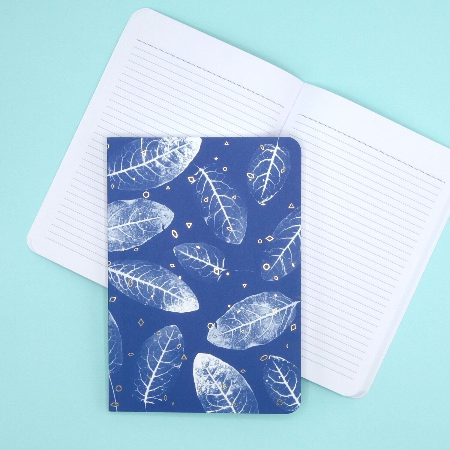 Notizbuch im Cyanotype-Design - Blätter