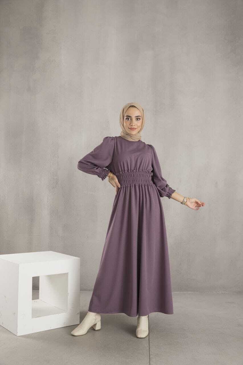 Kleid mit betonter Taille - Lila 
(Größe: 36/38)
