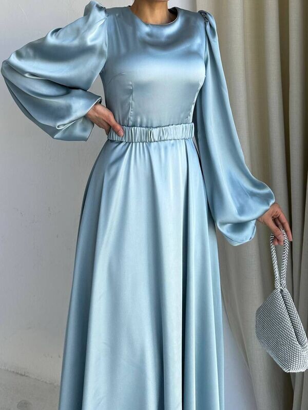 Layla Dress -
Größe: 42 Layla Dress -
Größe: 42