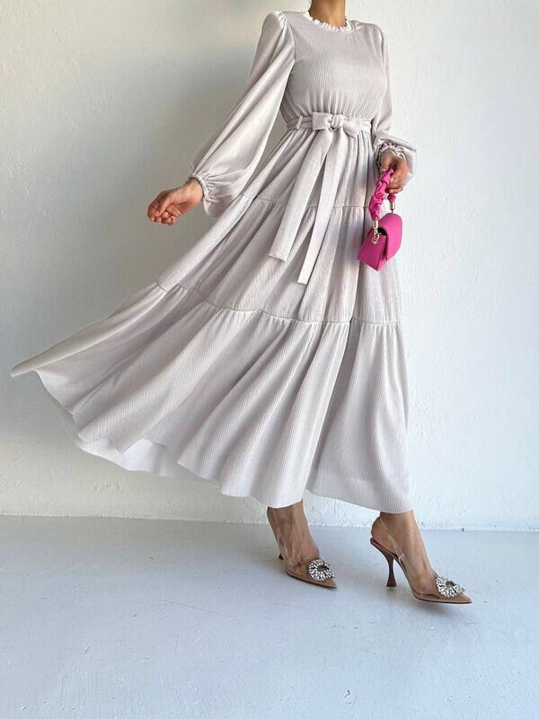 Yara Dress -
Größe: 42 Yara Dress -
Größe: 42