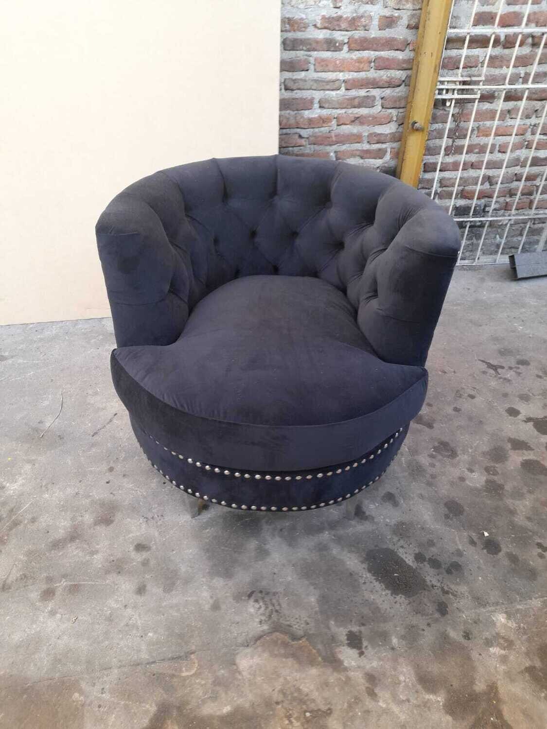 SILLON CIRCULAR PEQUEÑO CON RESPALDO CAPITONE Y TACHAS