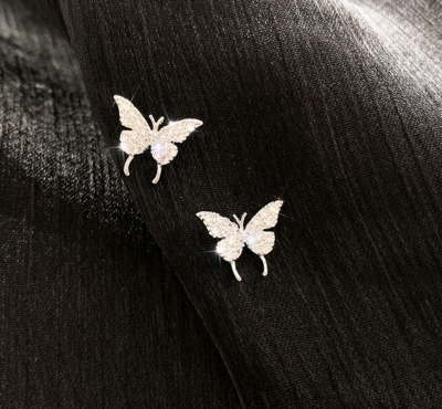 Korean Style Butterfly Clip Earrings Famale Girl Ear Cuffs Bone Metal Without Piercing Gift Jewelry Modern Women&#39;s Earrings 2020