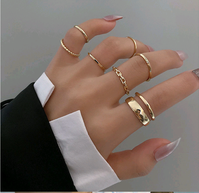 7pcs Fashion Punk Jewelry Rings Set For Girl Lady 2021 Trend Metal Alloy Hollow Round Open Finger Ring Women Party Wedding Gifts