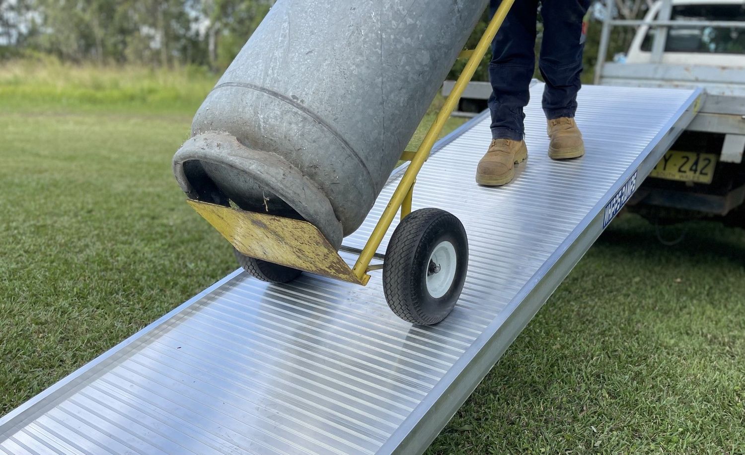 Removalists Ramp - 4 metres long - 400 kg capacity