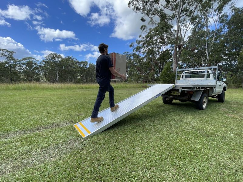 Pin-together Removalist Ramps - 2.5 metres long - 500 kg capacity - Pair
