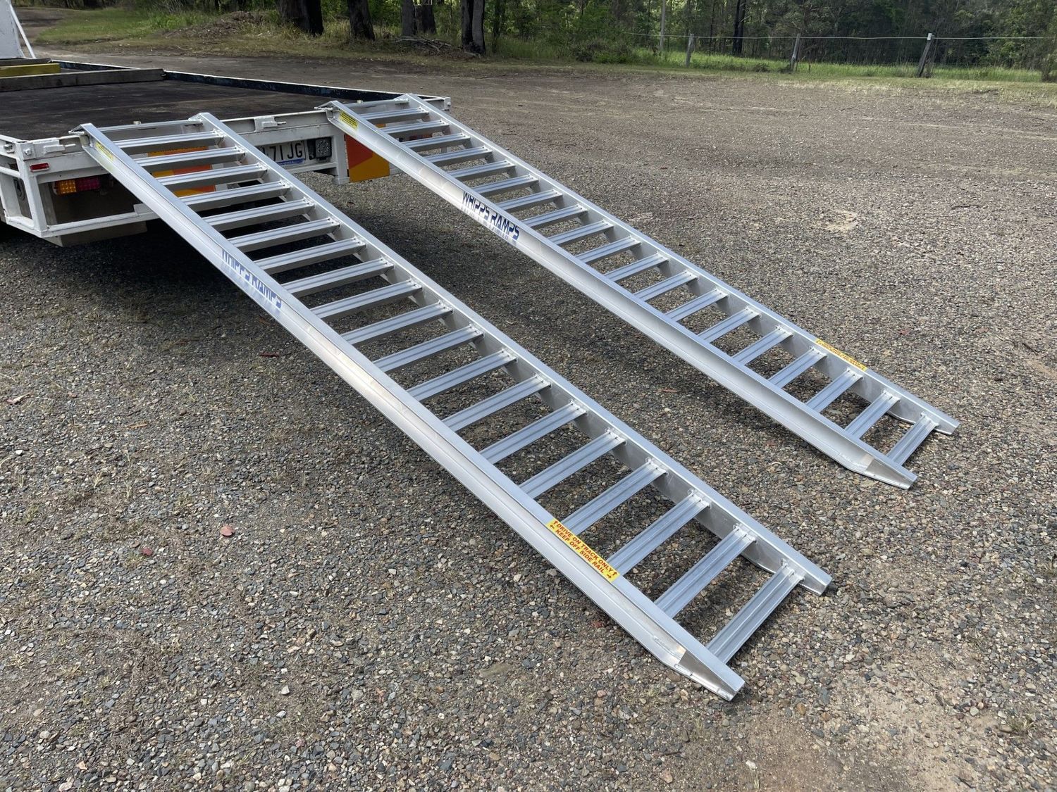 Machinery Ramps - 4.5 tonne capacity - 3.3 metres long - Pair