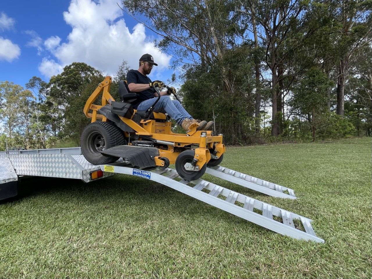 Non-Folding Mower Ramps - 2.3 metres long - 1 tonne capacity - Pair