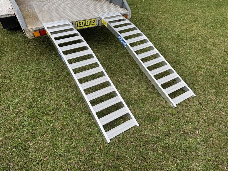 Non-Folding Mower Ramps - 2 metres long - 1 tonne capacity - Pair