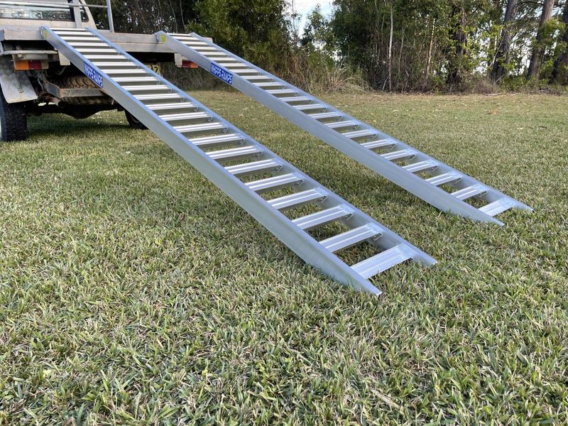 Machinery Ramps - 1.5 tonne capacity - 3.2 metres long - Pair