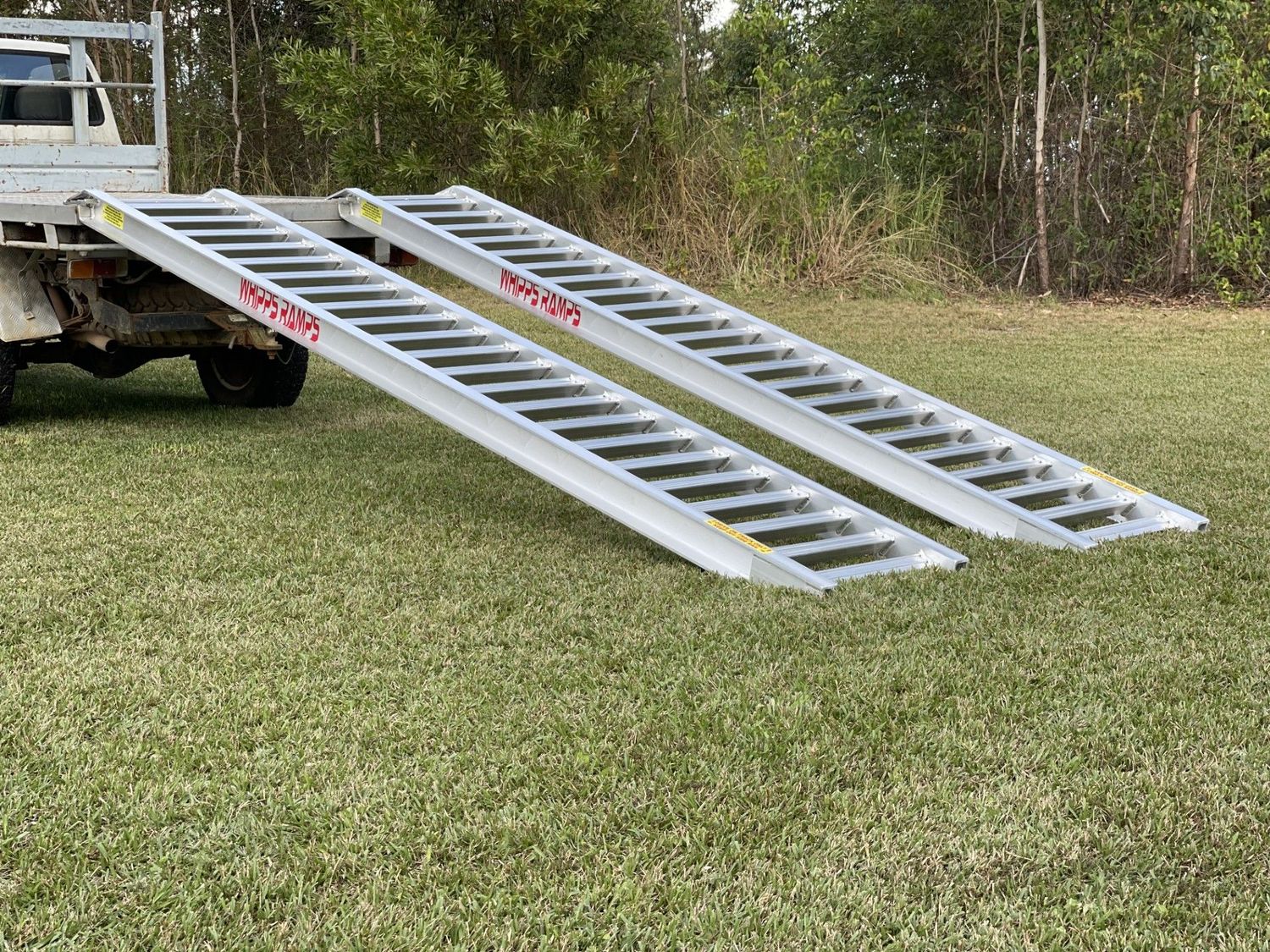 Machinery Ramps - 4.5 tonne capacity - 4.1 metres long - Pair