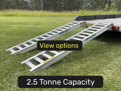 2.5 tonne capacity machinery loading ramps
