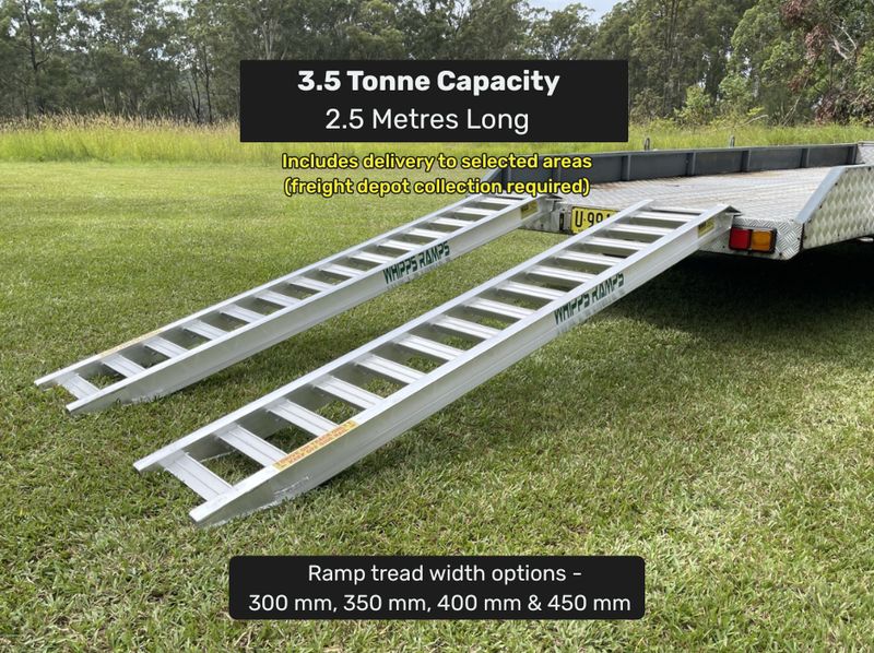 3.5 tonne capacity loading ramps 2.5 metres long
