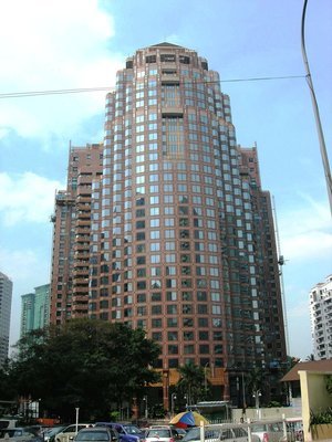 HLA MENARA