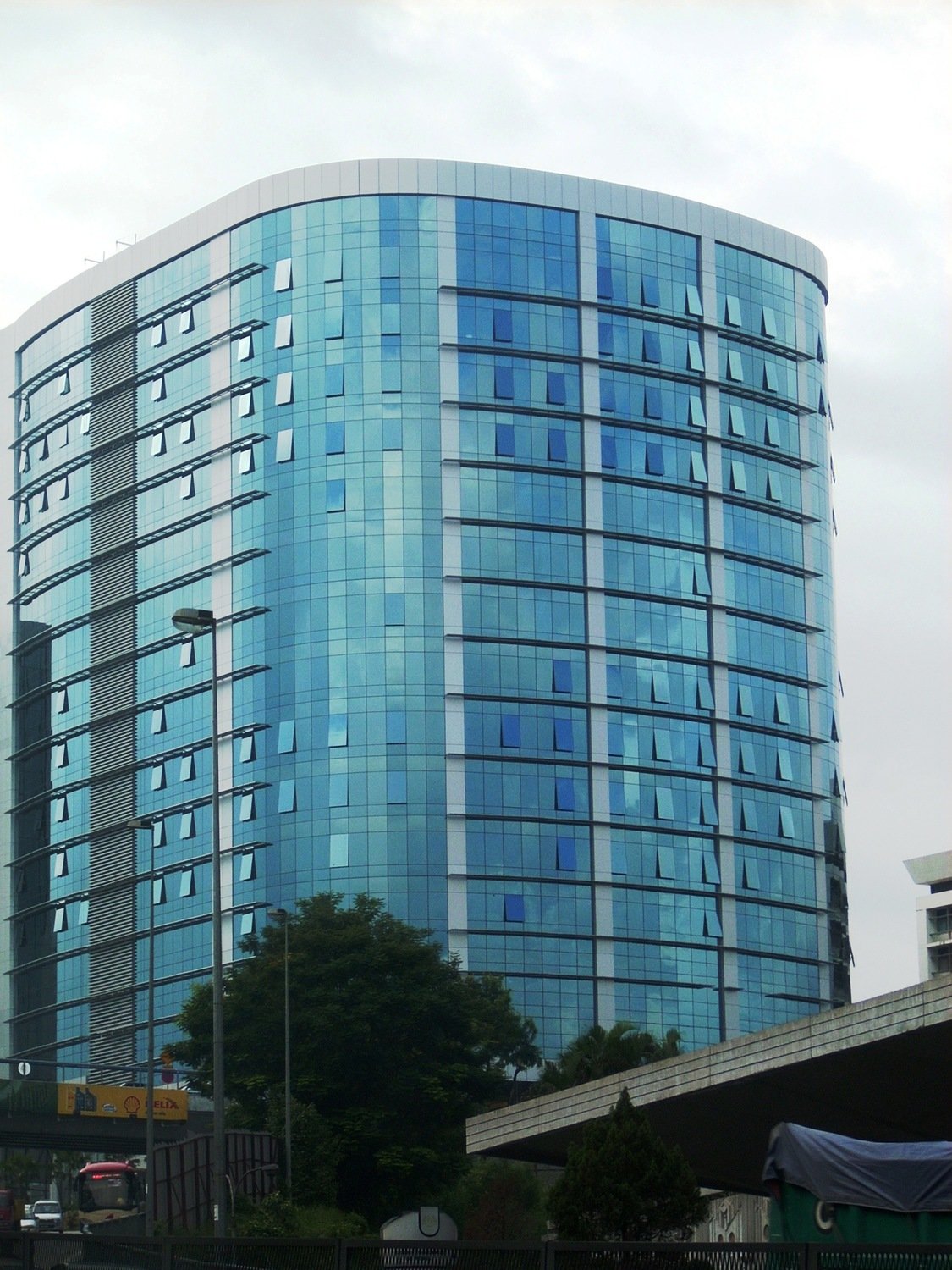 UOA DAMANSARA 2
