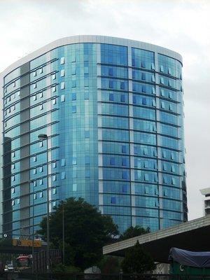 UOA DAMANSARA 2