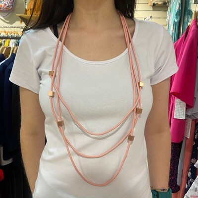 Elegant pink necklace