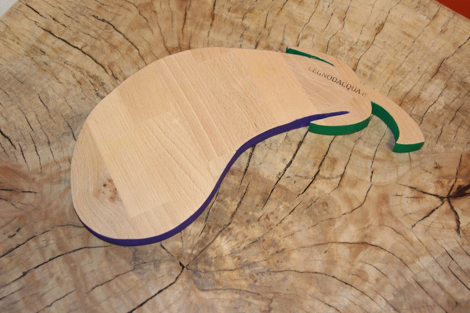 TAGLIERE A FORMA DI MELANZANA