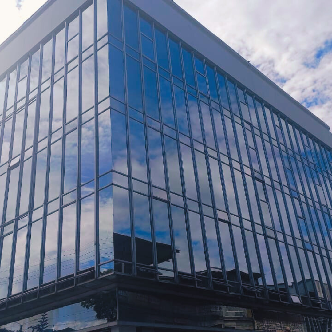 Edificio en arriendo Cra 5a. Ibagué
