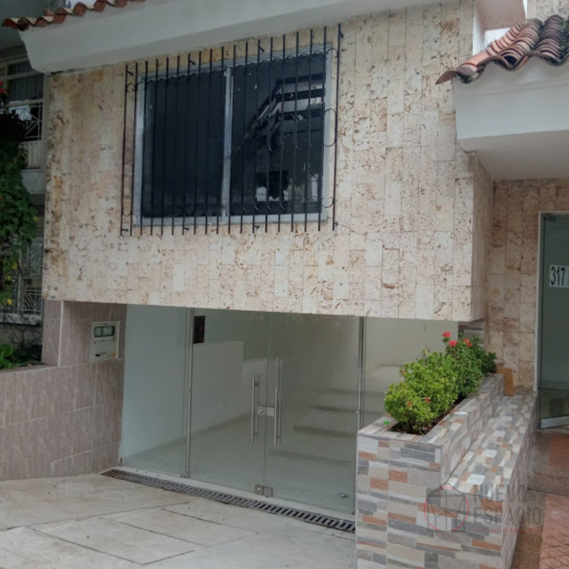 Arriendo Local Comercial - Ibagué, Cádiz