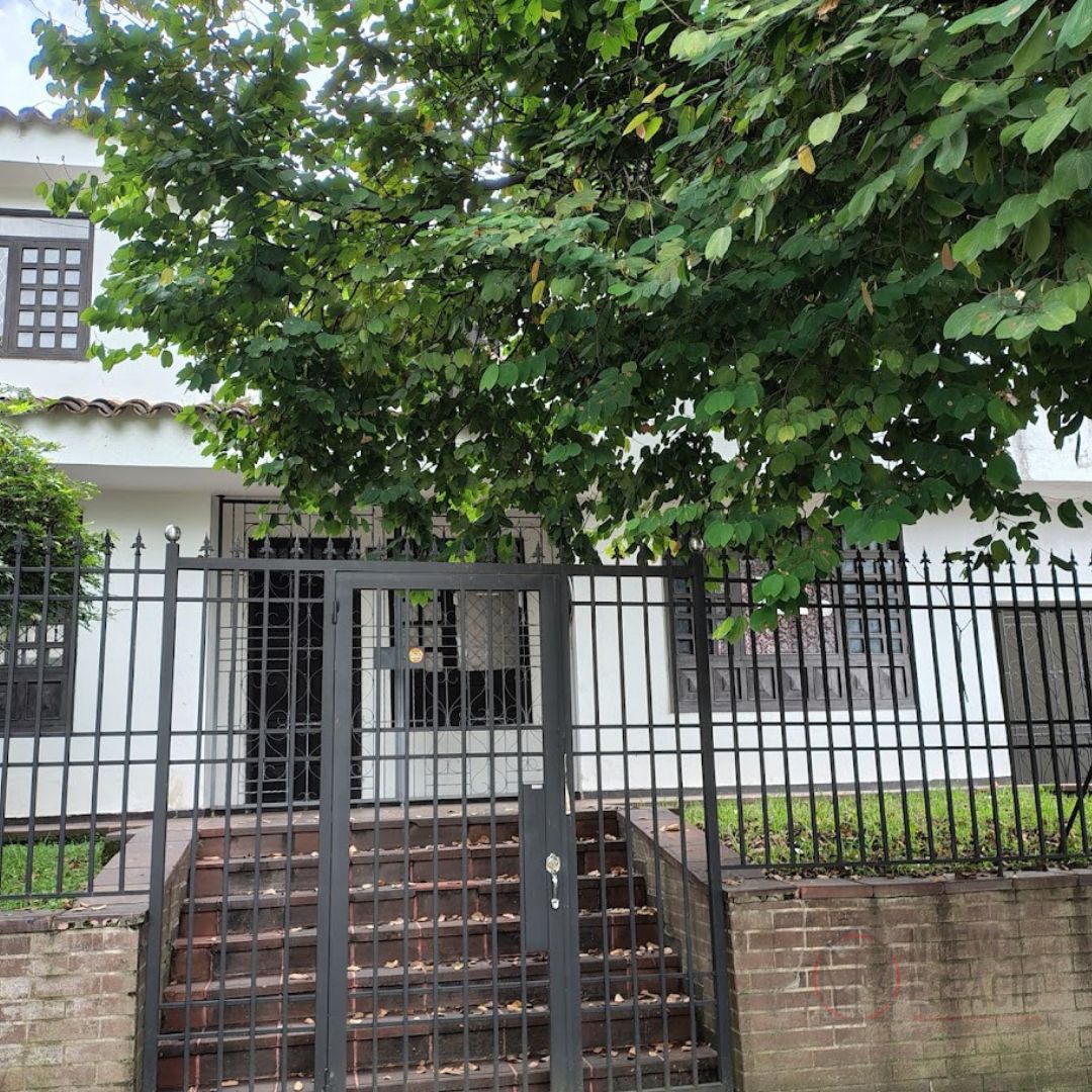 Arriendo Local Comercial  Interlaken, Ibagué