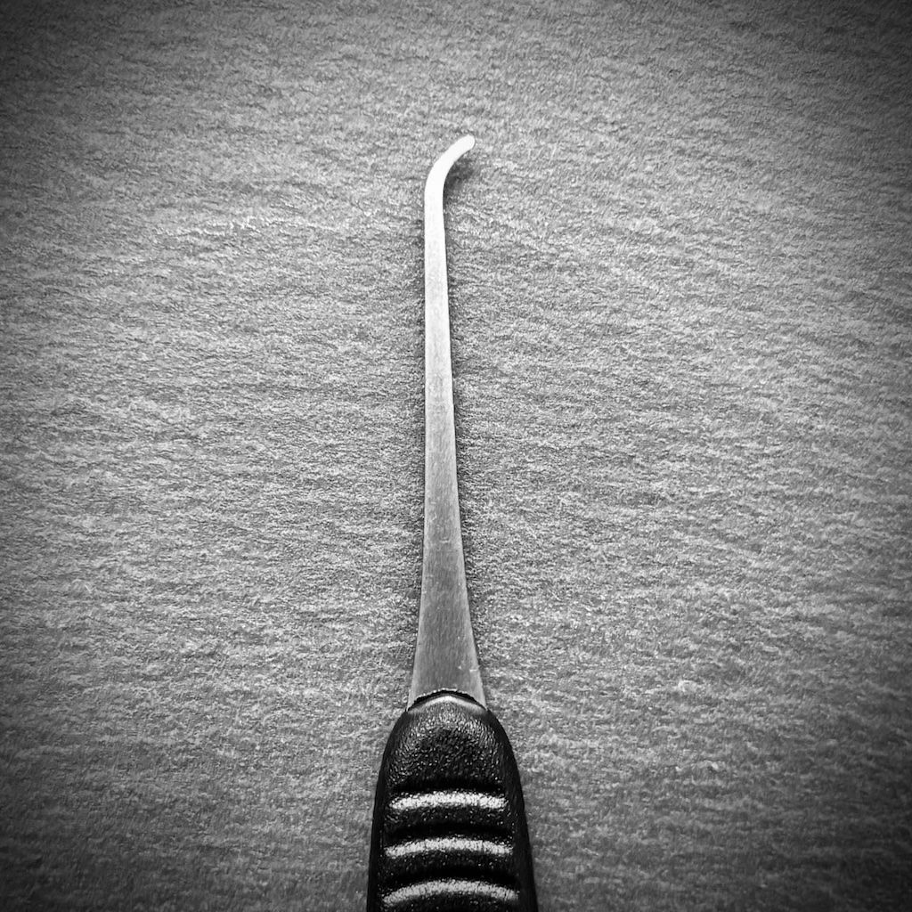 Medium Round Hook v5 0.015&quot;