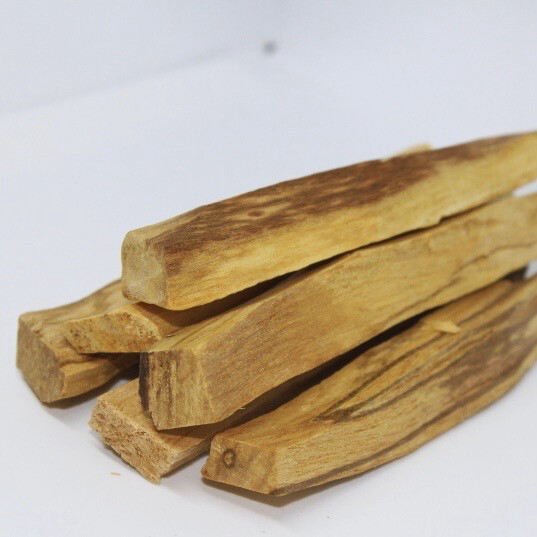 PALO SANTO