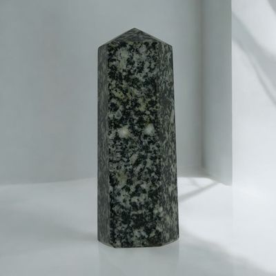 PUNTA GENERADORA CUARZO CON TURMALINA 7.2cm