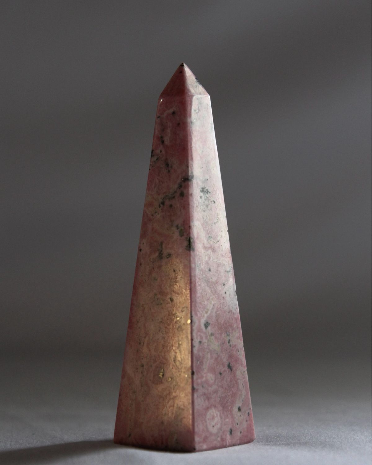 OBELISCO DE RODONITA 9.5cm