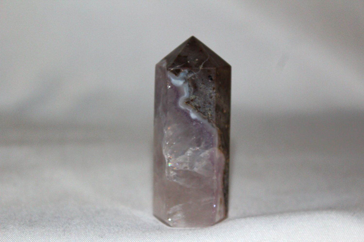 PUNTA CUARZO GEODA 5.6cm