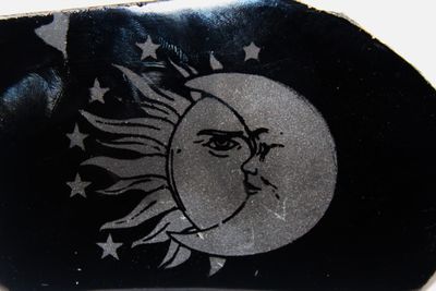 GRABADO SOL LUNA  EN OBSIDIANA