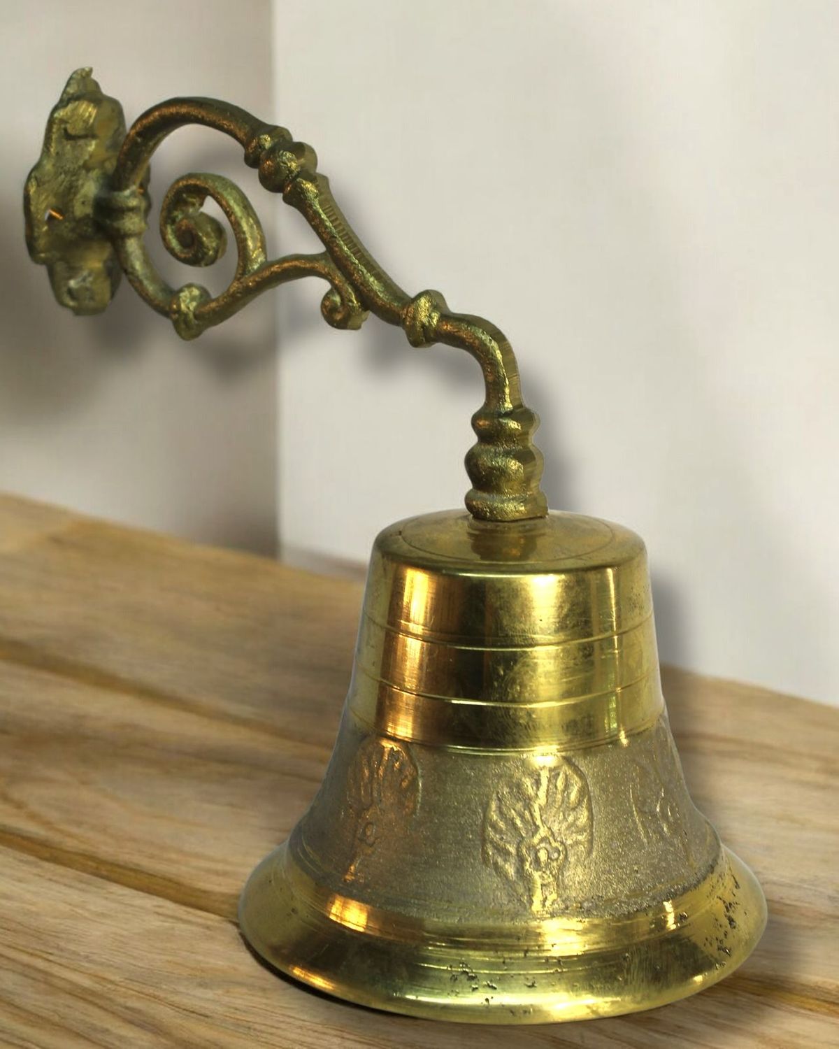 CAMPANA DE BRONCE ATORNILLABLE