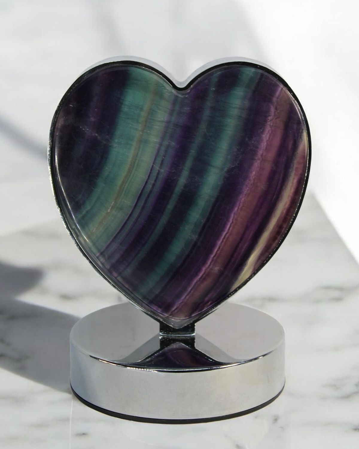 LAMPARA DE FLUORITA EN FORMA DE CORAZÓN