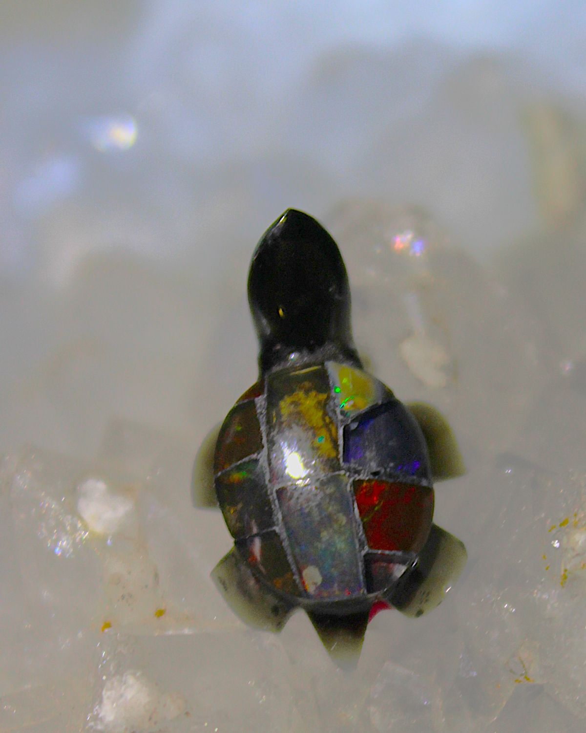 TORTUGA DE OBSIDIANA CAPARAZON DE OPALO