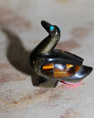 PATO OBSIDIANA DORADA CON OJO DE TIGRE