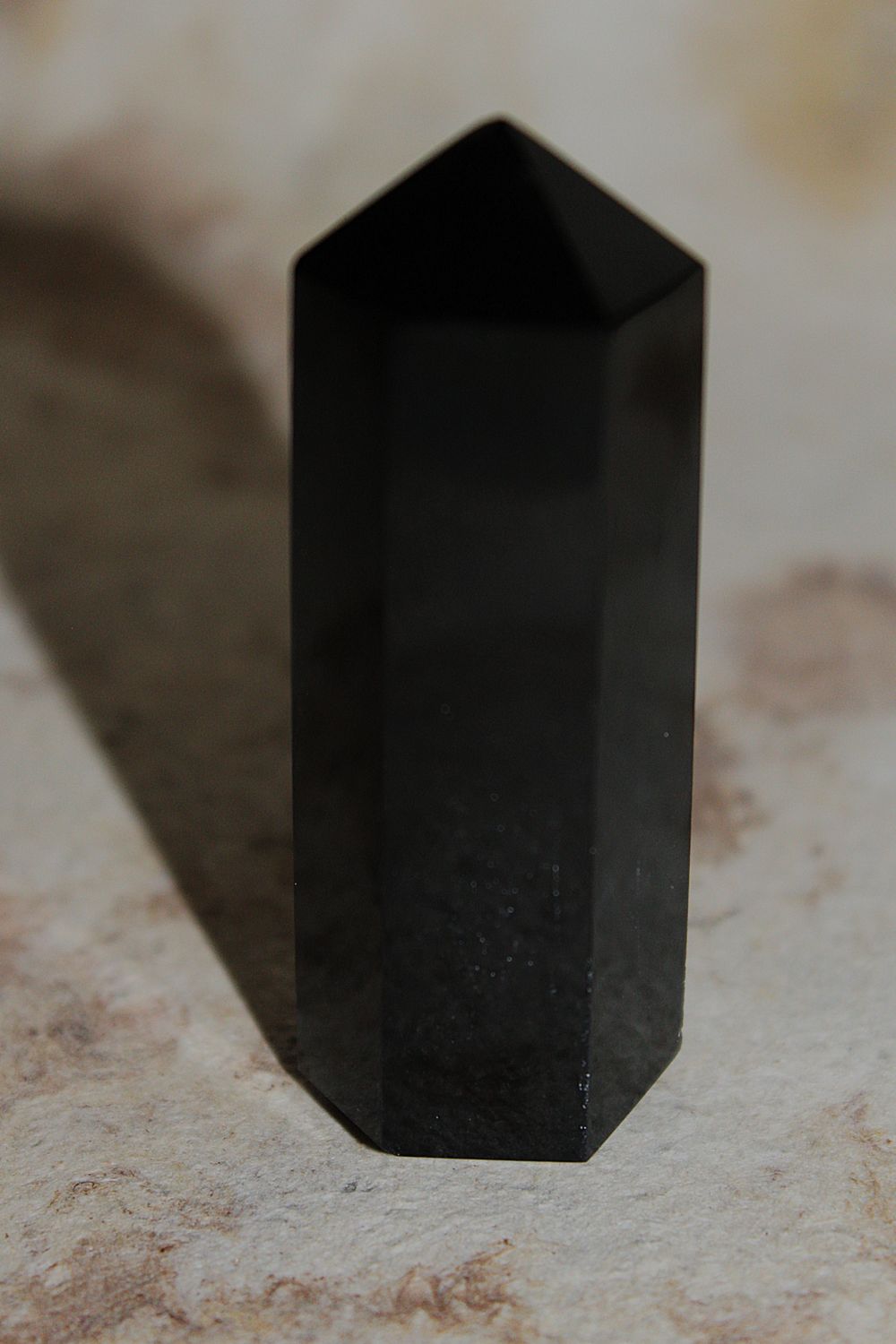 PUNTA OBSIDIANA NEGRA 6.5cm