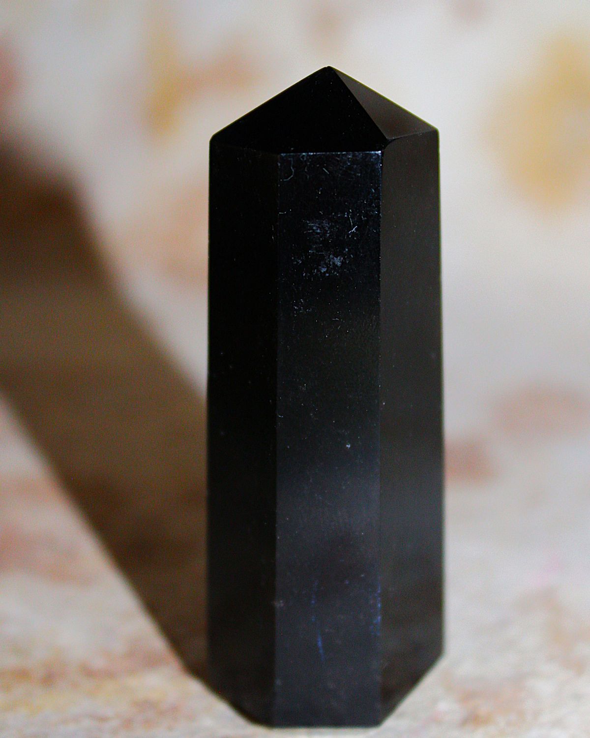 PUNTA OBSIDIANA NEGRA 6.5cm
