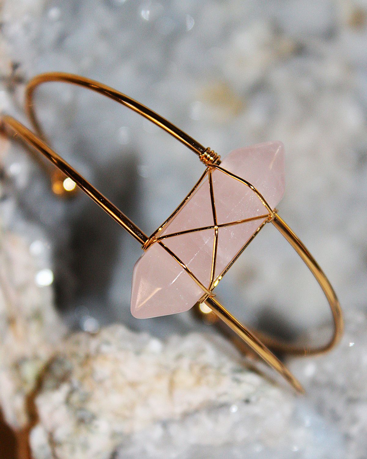 PULSERA DE ACERO CUARZO ROSA